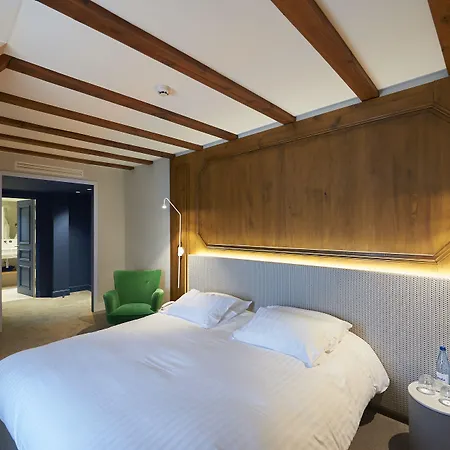 Relais & Chateaux La Maison Des Tetes Otel