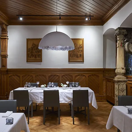 Relais & Chateaux La Maison Des Tetes Otel 5*