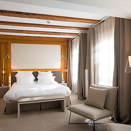 Relais & Chateaux La Maison Des Tetes
