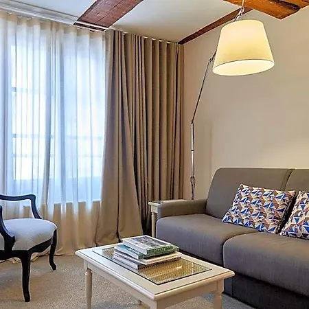 Relais & Chateaux La Maison Des Tetes Colmar