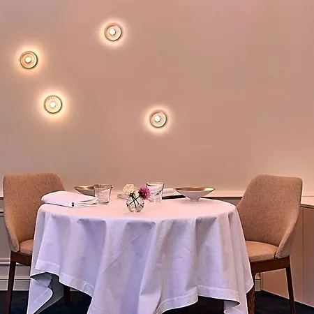 Relais & Chateaux La Maison Des Tetes 5*