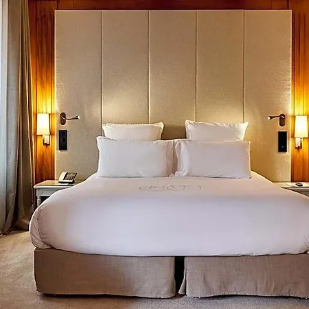 Szálloda Relais & Chateaux La Maison Des Tetes