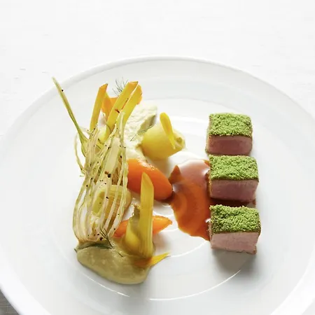 호텔 Relais & Chateaux La Maison Des Tetes 콜마