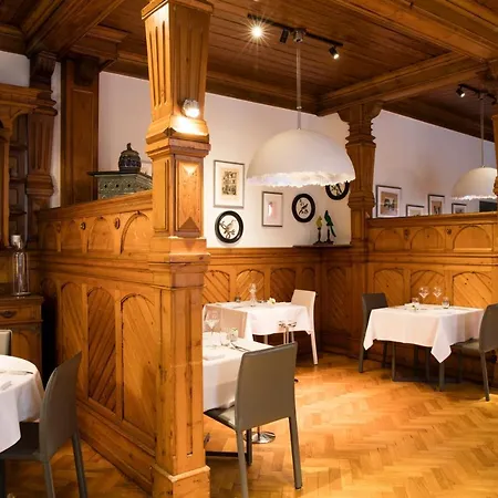 Relais & Chateaux La Maison Des Tetes Colmar