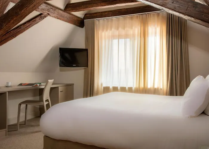 Relais & Chateaux La Maison Des Tetes 5* Colmar