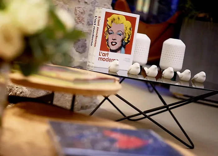 Hotel Relais & Chateaux La Maison Des Tetes 5*